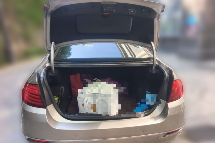 Used BMW 5 Series 2017 525Li Luxury Design Package Trunk