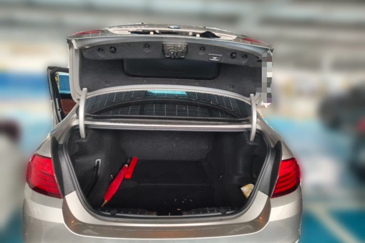 Used BMW 5 Series 2017 520Li Elegant Edition Trunk