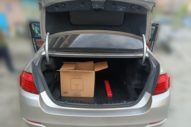 Used BMW 5 Series 2017 520Li Elegant Edition Trunk