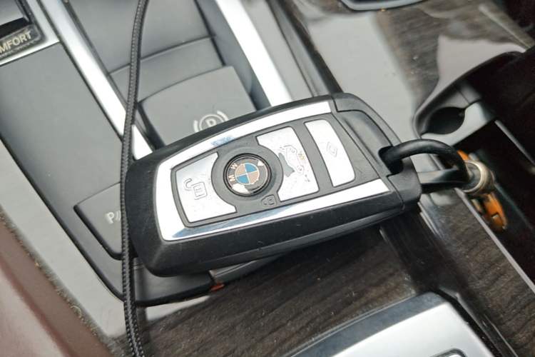 Used BMW 5 Series 2017 525Li Luxury Design Package Vehicle Key