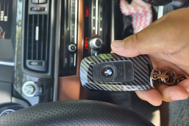 Used BMW 5 Series 2017 525Li Leading Model Vehicle Key