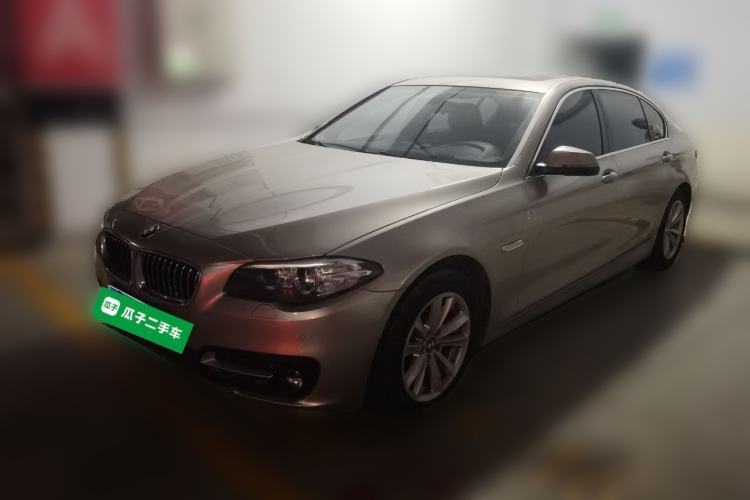 Used BMW 5 Series 2017 520Li Elegant Edition Guazi used car, China used car export, Used car for sale, Used BMW cars, Cheapest cars for sale