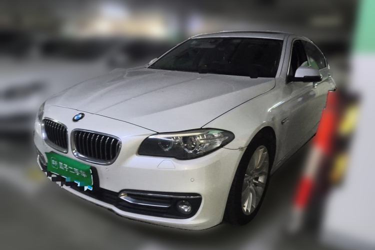 Ojetý BMW 5 Series 2017 525Li Luxury Design Package Guazi used car, China used car export, Used car for sale, Used  cars, Cheapest cars for sale