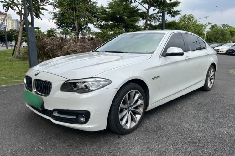 Used BMW 5 Series 2017 525Li Leading Model Guazi used car, China used car export, Used car for sale, Used cars, Cheapest cars for sale