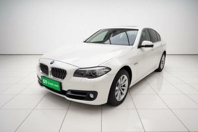 Ojetý BMW 5 Series 2017 520Li Elegant Edition