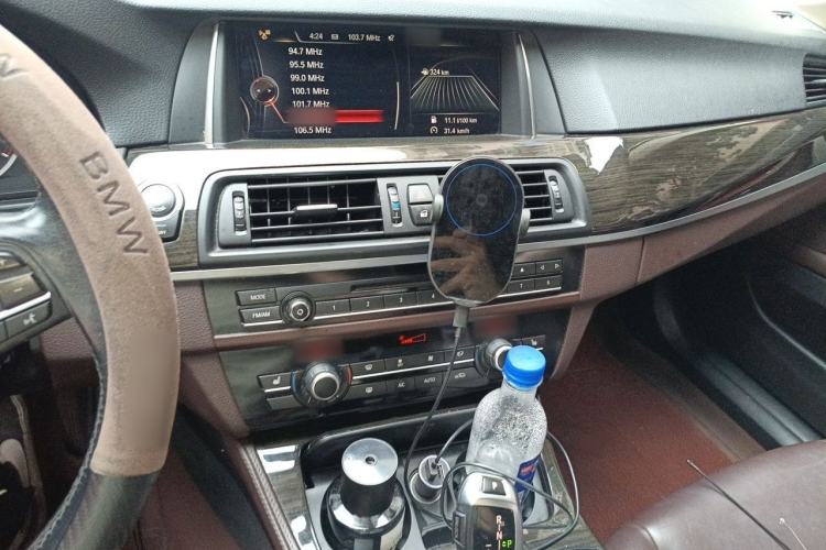 Used BMW 5 Series 2017 525Li Luxury Design Package Audio And AC Panel