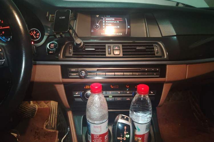 Used BMW 5 Series 2017 520Li Elegant Edition Audio And AC Panel