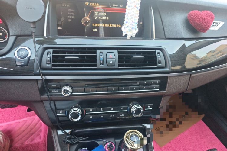 Used BMW 5 Series 2017 525Li Luxury Design Package Audio And AC Panel