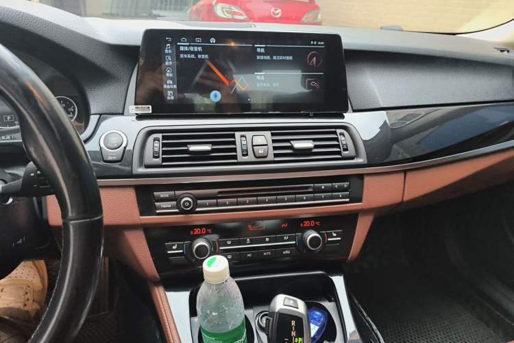 Used BMW 5 Series 2017 520Li Elegant Edition Audio And AC Panel