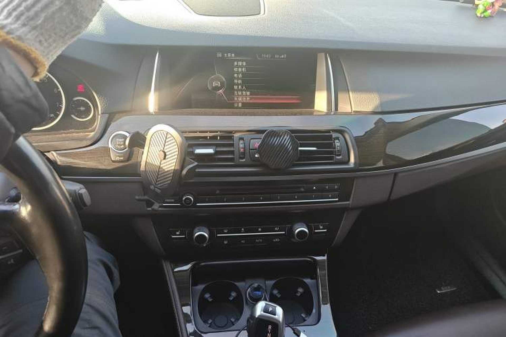 Used BMW 5 Series 2017 525Li Luxury Design Package Audio And AC Panel