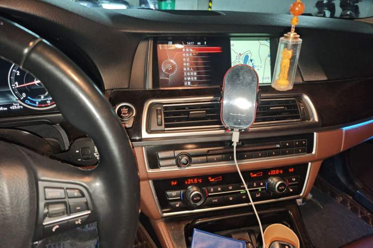 Used BMW 5 Series 2017 528Li Leading Model Audio And AC Panel