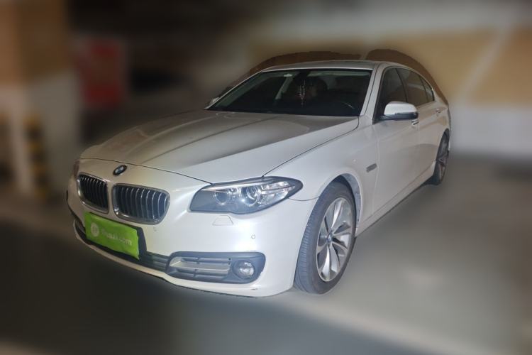 Used BMW 5 Series 2017 528Li Leading Model Guazi used car, China used car export, Used car for sale, Used cars, Cheapest cars for sale