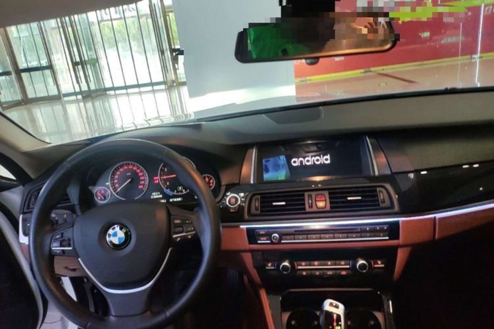 Used BMW 5 Series 2017 520Li Elegant Edition Center Console