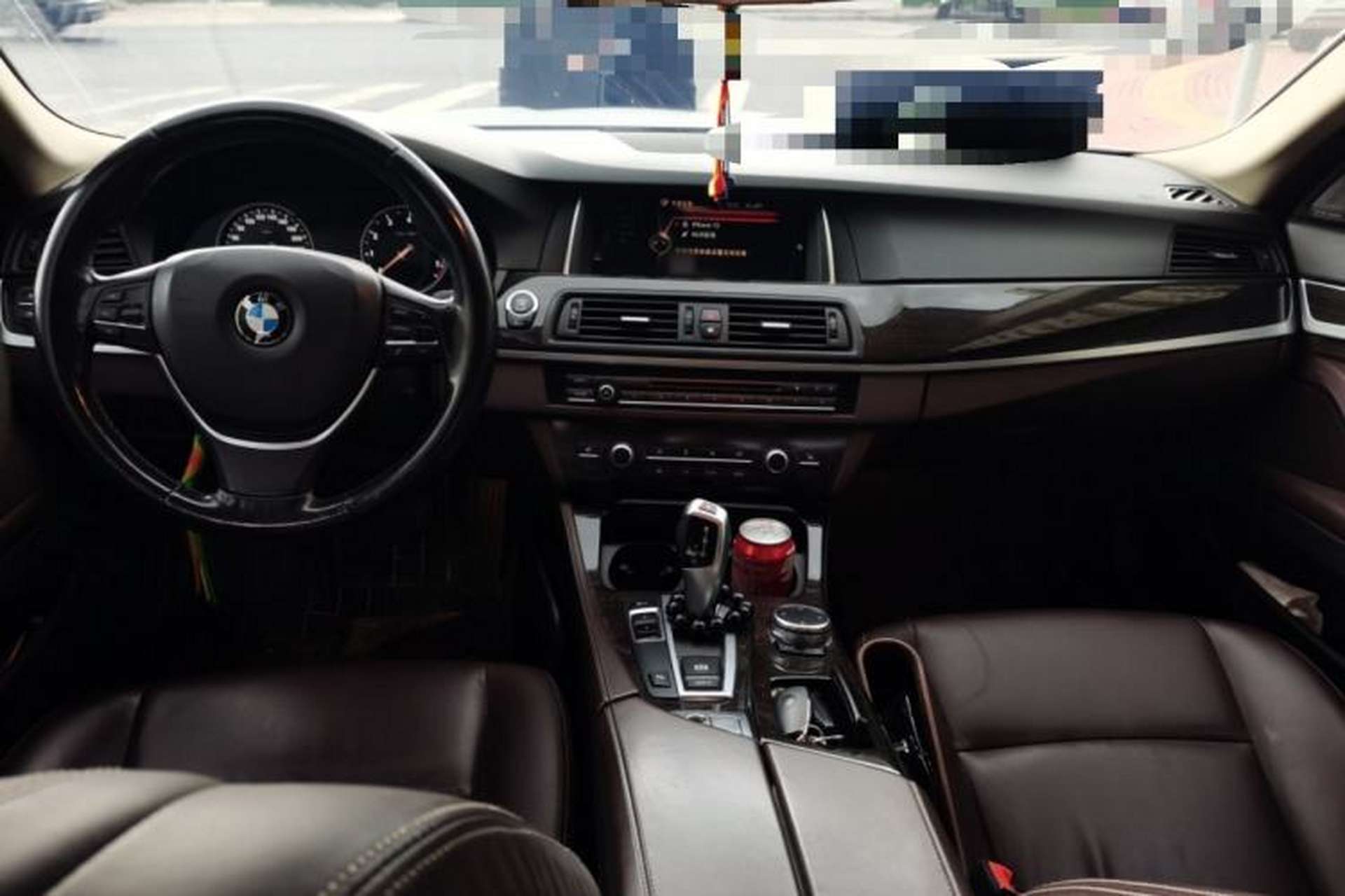 Used BMW 5 Series 2017 525Li Luxury Design Package Center Console