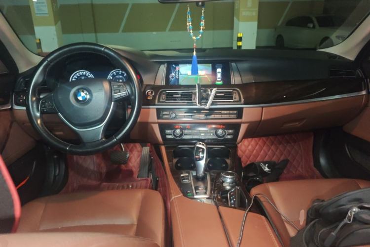 Used BMW 5 Series 2017 528Li Leading Model Center Console