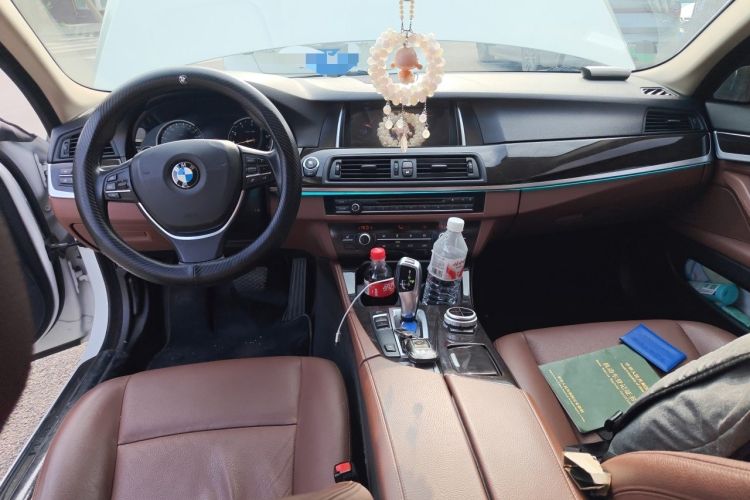 Used BMW 5 Series 2017 525Li Leading Model Center Console