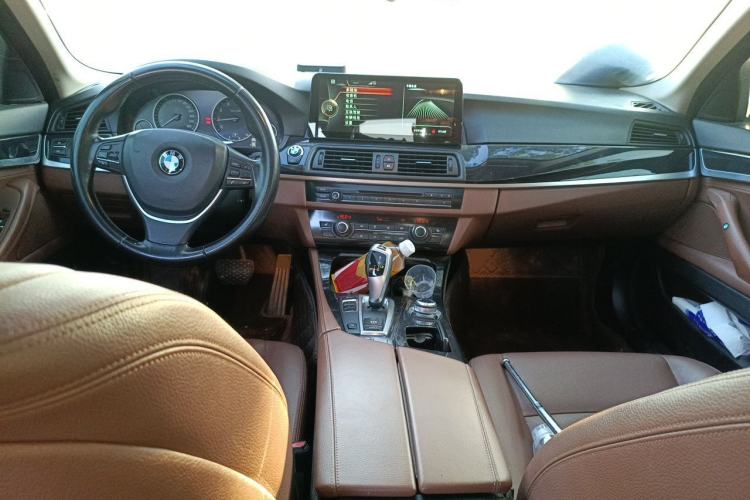 Used BMW 5 Series 2017 520Li Elegant Edition Center Console