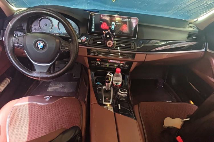 Used BMW 5 Series 2017 520Li Elegant Edition Center Console