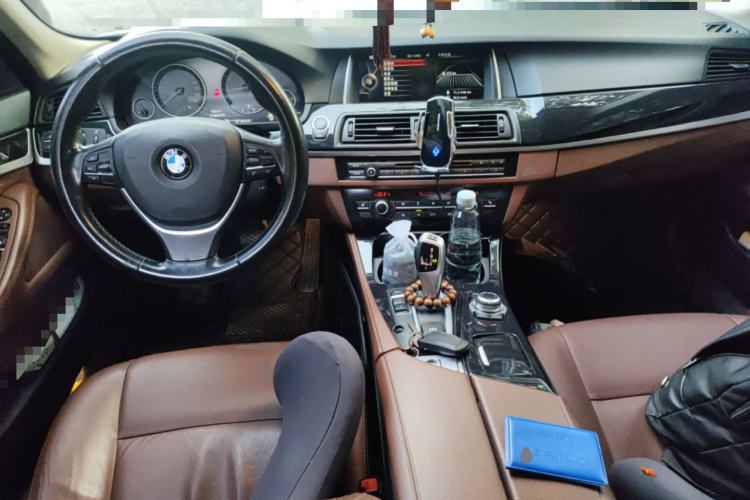 Used BMW 5 Series 2017 520Li Elegant Edition Center Console