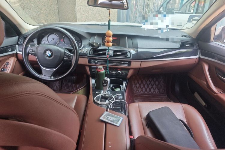 Used BMW 5 Series 2017 520Li Elegant Edition Center Console