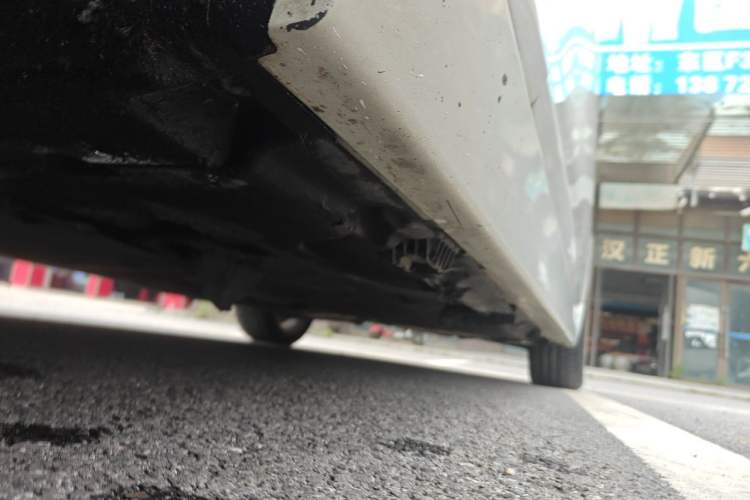 Used BMW 5 Series 2017 525Li Leading Model Chassis Front Left