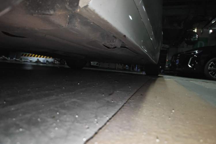 Used BMW 5 Series 2017 525Li Luxury Design Package Chassis Front Left