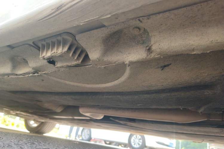 Used BMW 5 Series 2017 525Li Leading Model Chassis Front Right