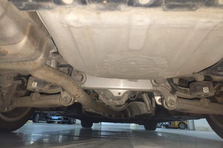 Used BMW 5 Series 2017 525Li Luxury Design Package Chassis Rear