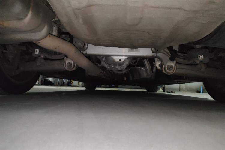 Used BMW 5 Series 2017 525Li Luxury Design Package Chassis Rear
