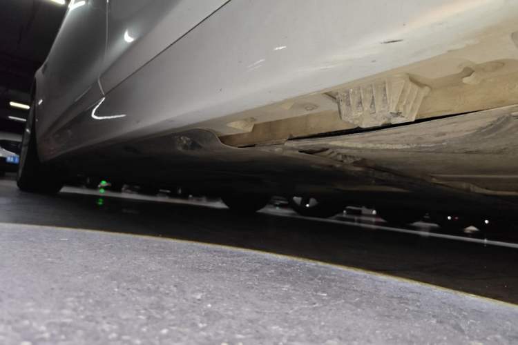 Used BMW 5 Series 2017 525Li Luxury Design Package Chassis Rear Left