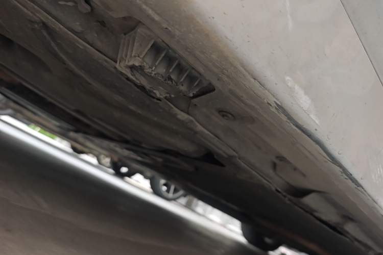 Used BMW 5 Series 2017 525Li Luxury Design Package Chassis Rear Right
