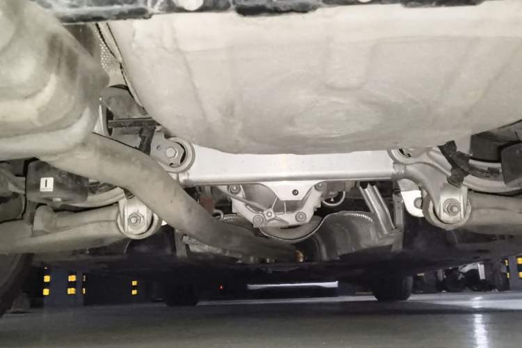 Used BMW 5 Series 2017 525Li Luxury Design Package Chassis Rear