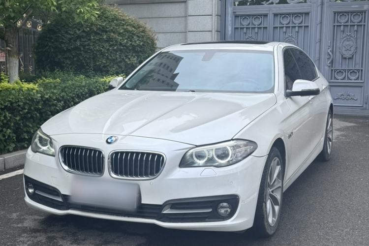 Used BMW 5 Series 2017 525Li Leading Model Guazi used car, China used car export, Used car for sale, Used cars, Cheapest cars for sale