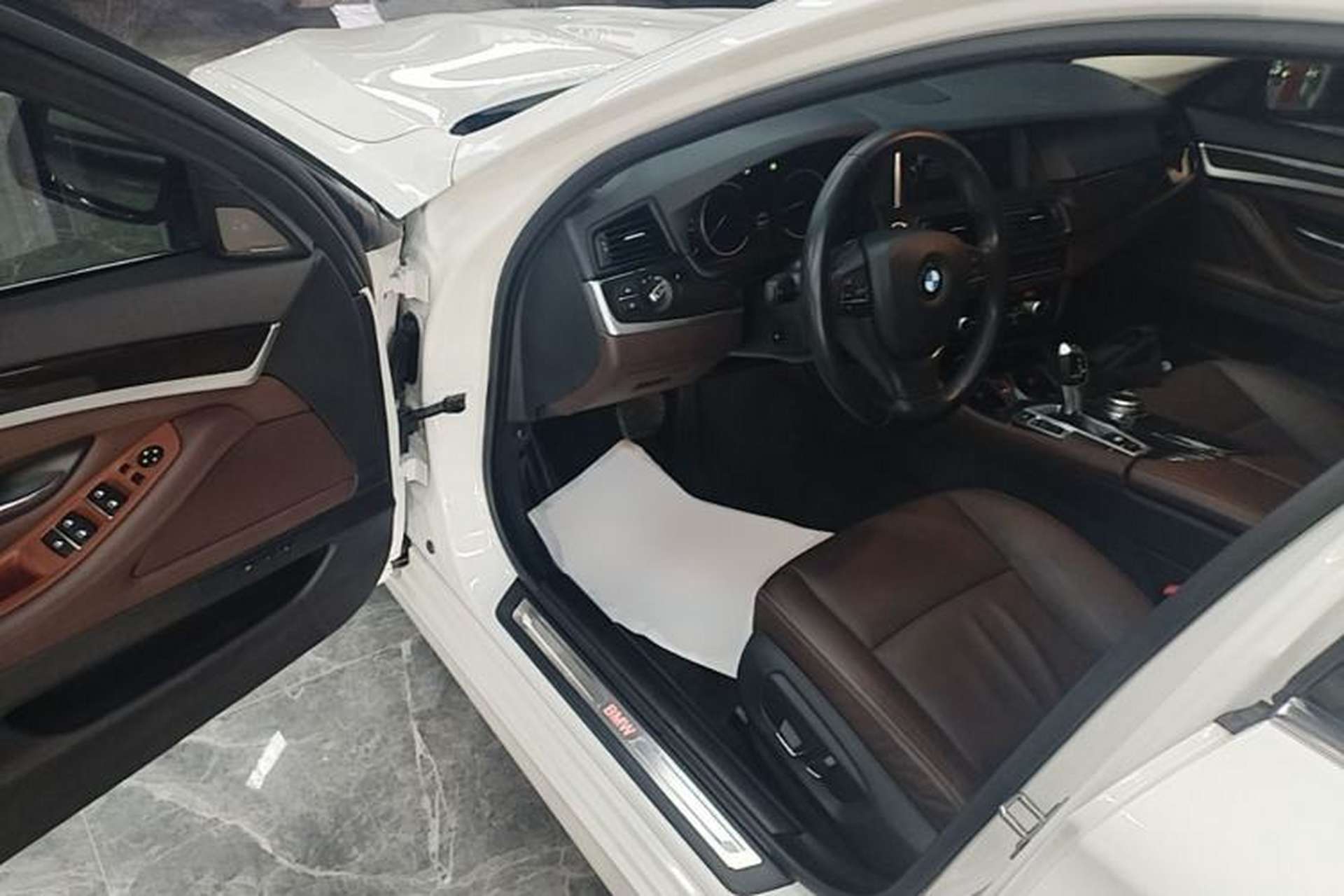 Used BMW 5 Series 2017 525Li Luxury Design Package Driver Seat
