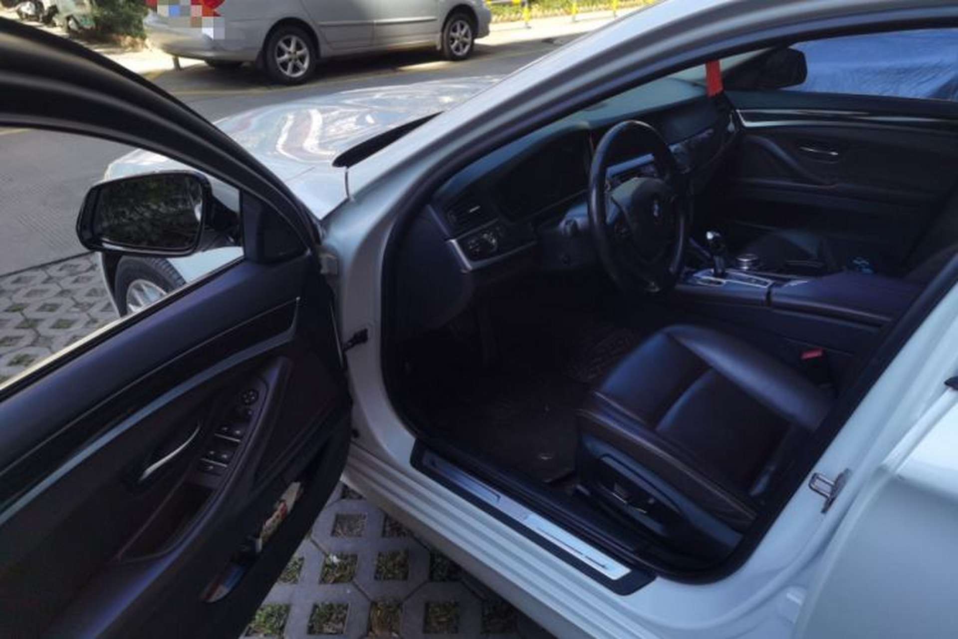 Used BMW 5 Series 2017 525Li Luxury Design Package Driver Seat