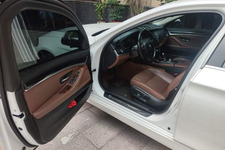 Used BMW 5 Series 2017 520Li Elegant Edition Driver Seat
