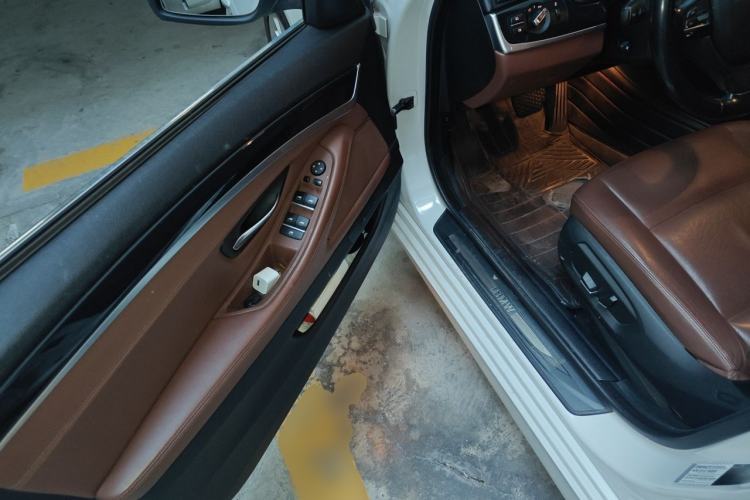 Used BMW 5 Series 2017 520Li Elegant Edition Driver Seat