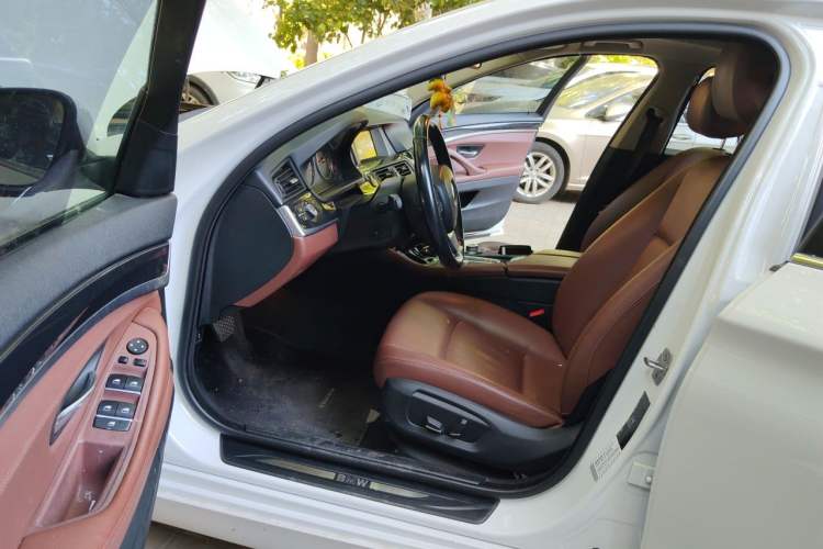Used BMW 5 Series 2017 520Li Elegant Edition Driver Seat