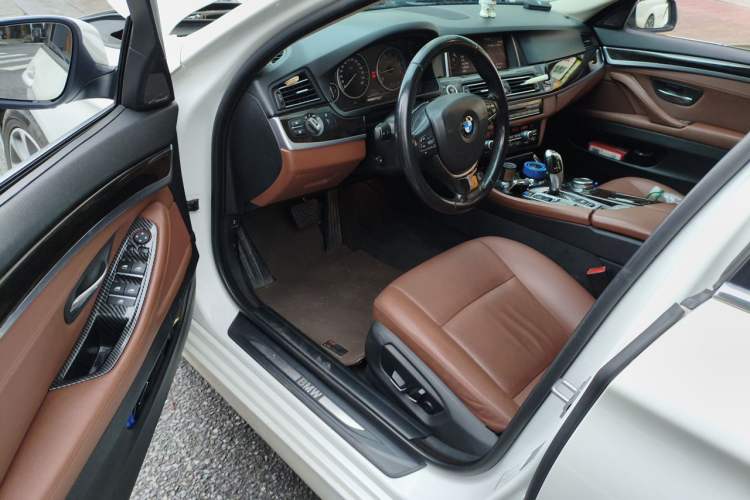 Used BMW 5 Series 2017 528Li Leading Model Driver Seat