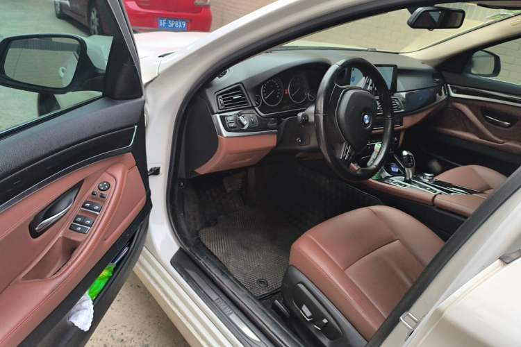 Used BMW 5 Series 2017 520Li Elegant Edition Driver Seat