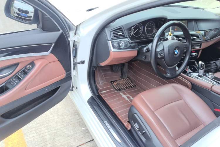 Used BMW 5 Series 2017 520Li Elegant Edition Driver Seat