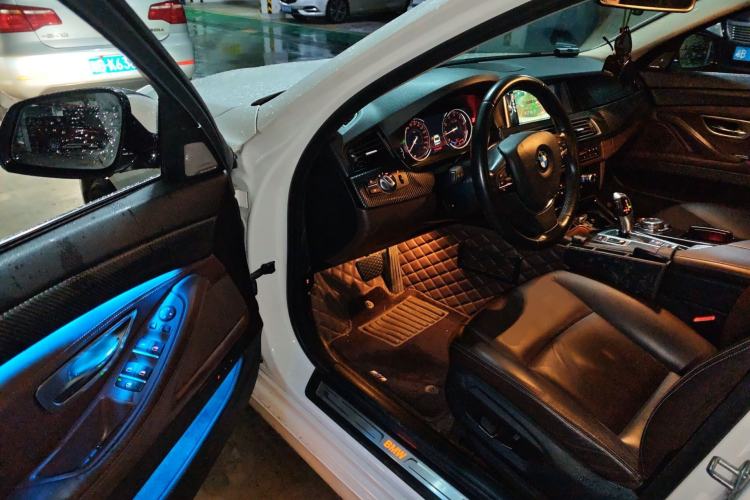 Used BMW 5 Series 2017 525Li Luxury Design Package Driver Seat