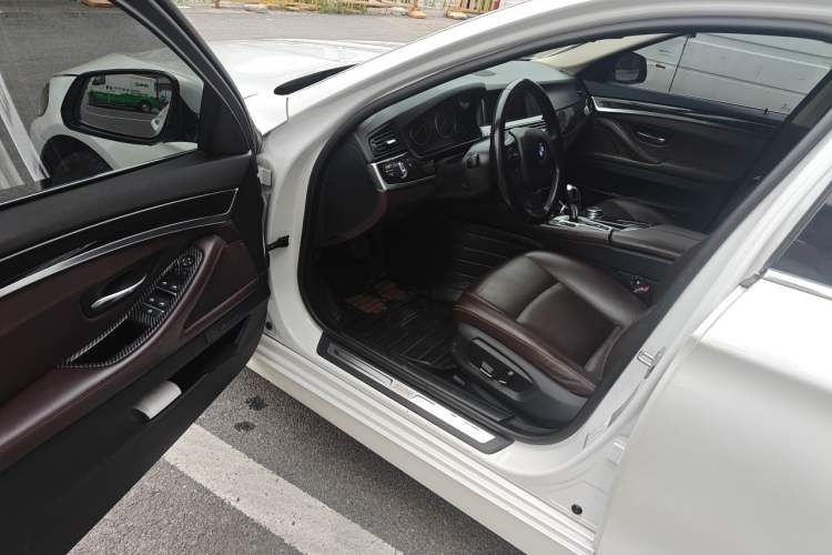 Used BMW 5 Series 2017 525Li Leading Model Driver Seat