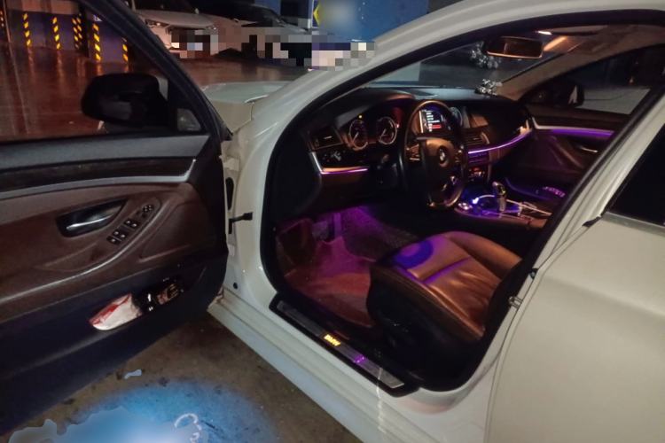 Used BMW 5 Series 2017 525Li Luxury Design Package Driver Seat