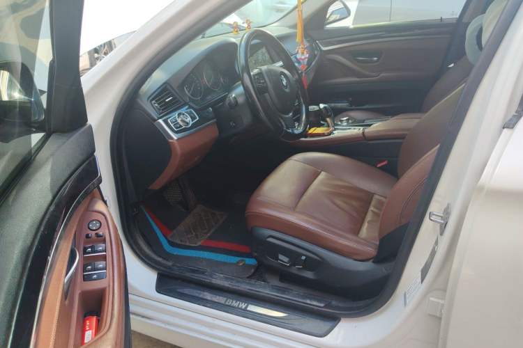 Used BMW 5 Series 2017 520Li Elegant Edition Driver Seat