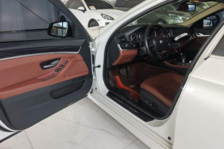 Used BMW 5 Series 2017 520Li Elegant Edition Driver Seat