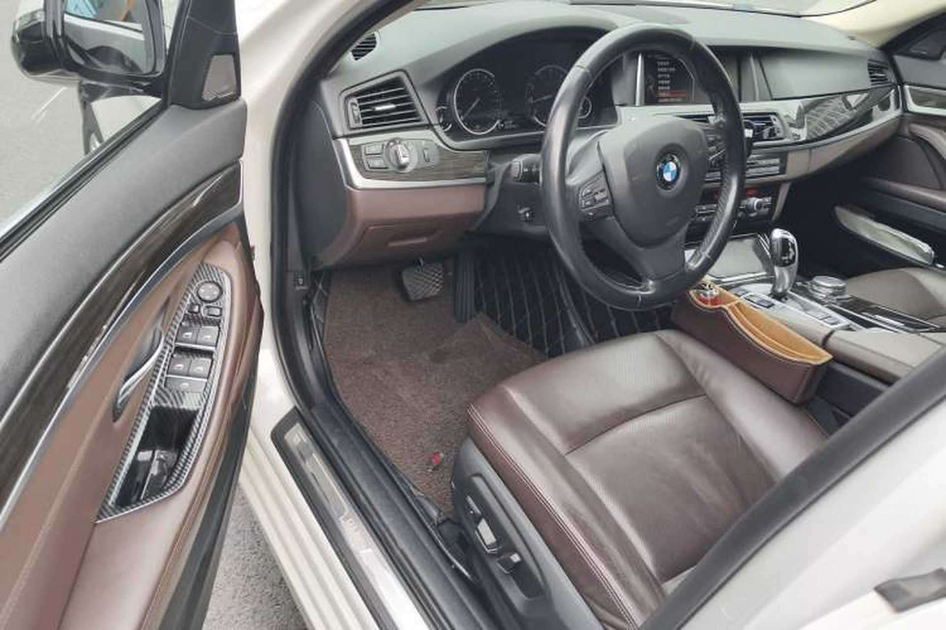 Used BMW 5 Series 2017 525Li Luxury Design Package Driver Seat