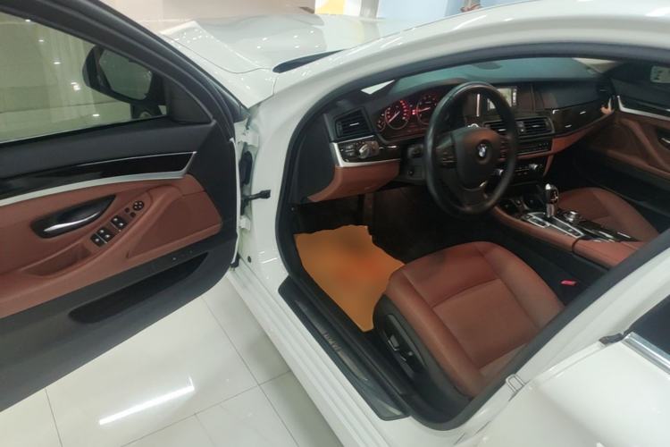 Used BMW 5 Series 2017 525Li Leading Model Driver Seat