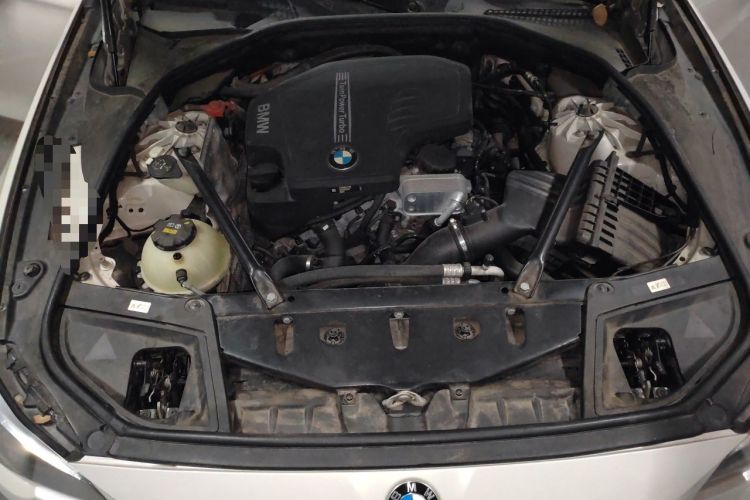 Used BMW 5 Series 2017 525Li Luxury Design Package Engine Bay