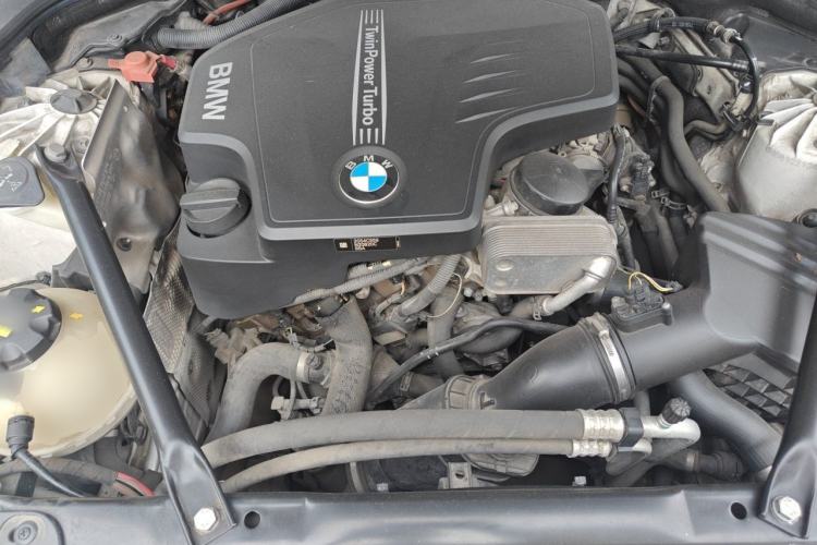 Used BMW 5 Series 2017 525Li Luxury Design Package Engine Bay